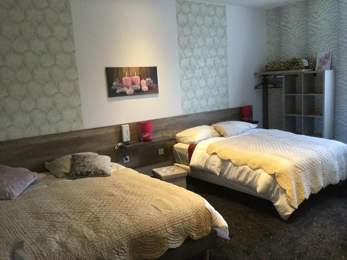 Hotel Le Kamelia Salles  Eksteriør billede
