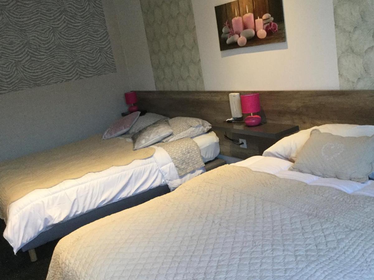 Hotel Le Kamelia Salles  Eksteriør billede